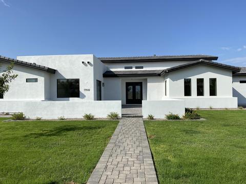 17932 E Stottler Dr, Gilbert, AZ 85296 photo 1