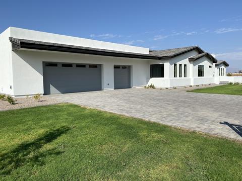 17932 E Stottler Dr, Gilbert, AZ 85296 photo 2