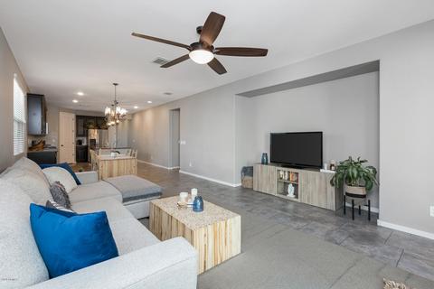 9918 E Theia Dr, Mesa, AZ 85212 photo 4