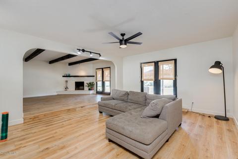 3541 E North Ln, Phoenix, AZ 85028 photo 4