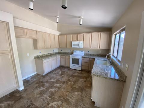 1642 E Campbell Ave, Gilbert, AZ 85234 photo 10