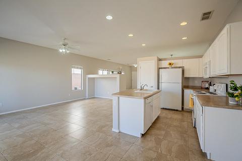 10066 E Keats Ave, Mesa, AZ 85209 photo 13