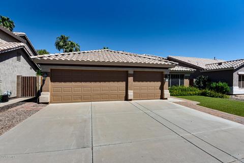 4708 E South Fork Dr, Phoenix, AZ 85044 photo 1
