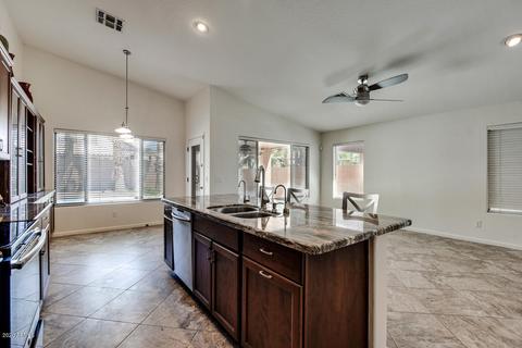 4708 E South Fork Dr, Phoenix, AZ 85044 photo 11