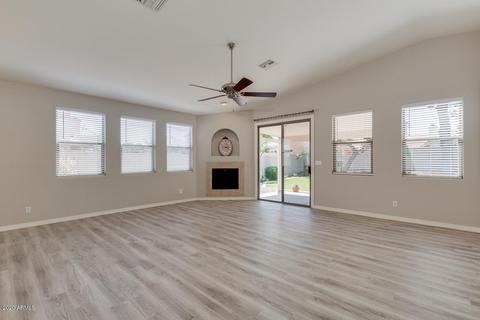 321 E Stonebridge Dr, Gilbert, AZ 85234 photo 10