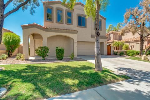 321 E Stonebridge Dr, Gilbert, AZ 85234 photo 3
