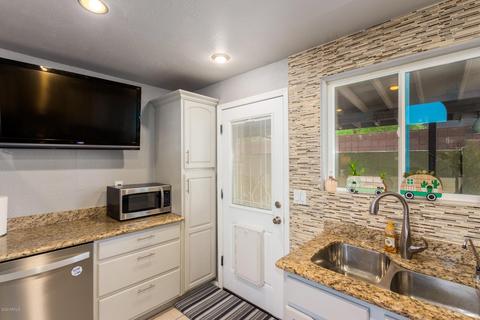 2225 E Catalina Dr, Phoenix, AZ 85016 photo 10