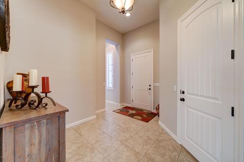 2004 N Steele Cir, Mesa, AZ 85207 photo 12