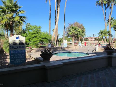 1446 E Beacon Dr, Gilbert, AZ 85234 photo 3
