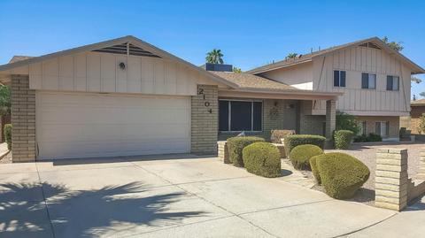 2104 S Johnson --, Mesa, AZ 85202 photo 2