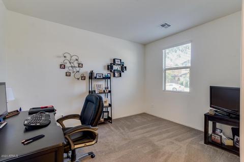 3627 E Larson Ln, Gilbert, AZ 85295 photo 6