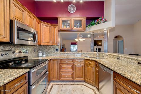 542 E Sage Brush St, Gilbert, AZ 85296 photo 15