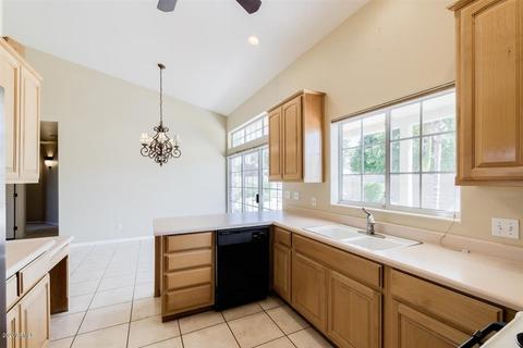 3715 E Adobe St, Mesa, AZ 85205 photo 5