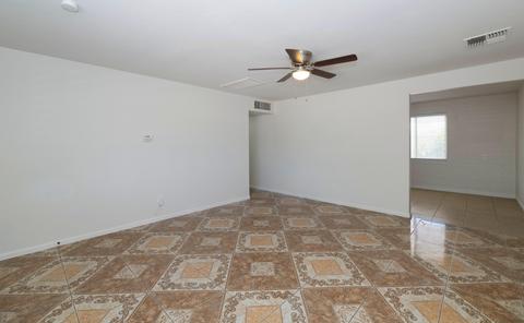 7811 S 1st Dr, Phoenix, AZ 85041 photo 4