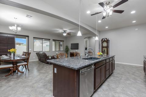 10350 E Kinetic Dr, Mesa, AZ 85212 photo 11