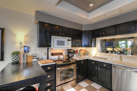2921 E Keim Dr, Phoenix, AZ 85016 photo 5