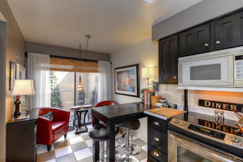 2921 E Keim Dr, Phoenix, AZ 85016 photo 4