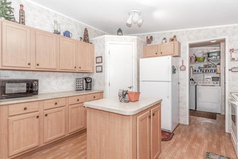 2940 Buckskin Rd, Overgaard, AZ 85933 photo 3