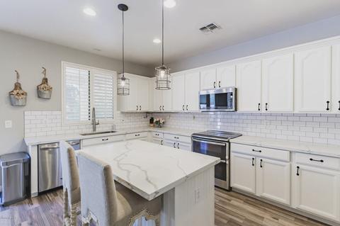 1393 E Chestnut Ln, Gilbert, AZ 85298 photo 8
