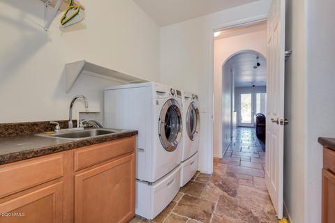 8604 S 10th Dr, Phoenix, AZ 85041 photo 29