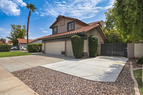 2309 E Huron Ct, Gilbert, AZ 85234 photo 2