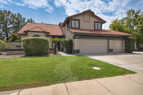 2309 E Huron Ct, Gilbert, AZ 85234 photo 3