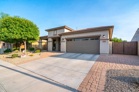 1859 E Indigo St, Gilbert, AZ 85298 photo 1