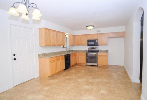 3008 E Contessa St, Mesa, AZ 85213 photo 6