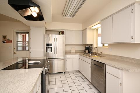 2261 E Caballero Cir, Mesa, AZ 85213 photo 1