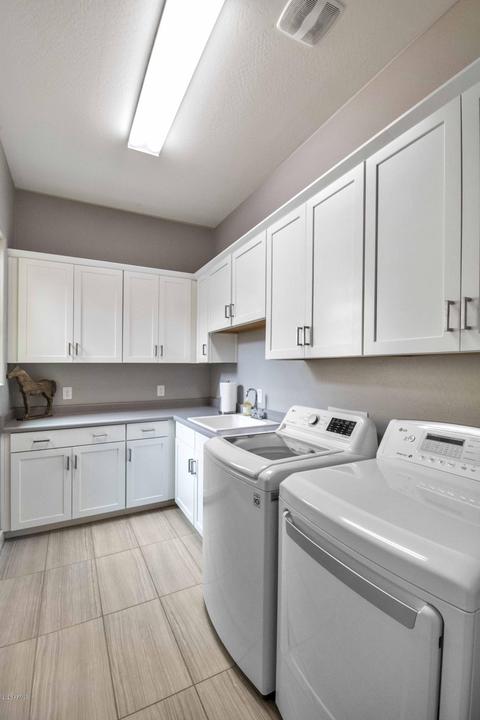3853 E Jude Ln, Gilbert, AZ 85298 photo 24