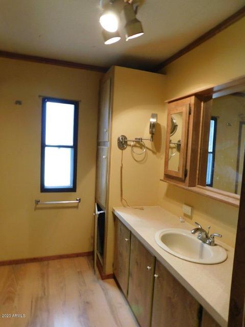 2068 Thousand Pines Dr, Overgaard, AZ 85933 photo 10