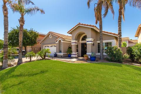 2149 E Chesapeake Dr, Gilbert, AZ 85234 photo 1