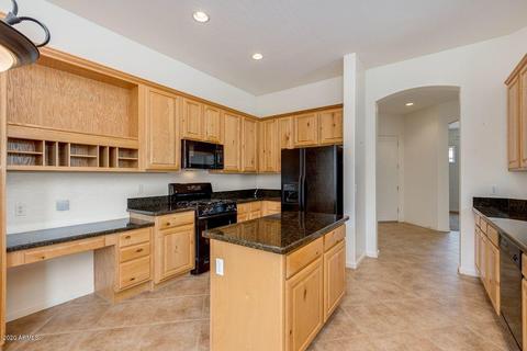 6859 S Pinehurst Dr, Gilbert, AZ 85298 photo 5