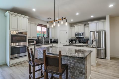 2183 E La Costa Dr, Gilbert, AZ 85298 photo 4