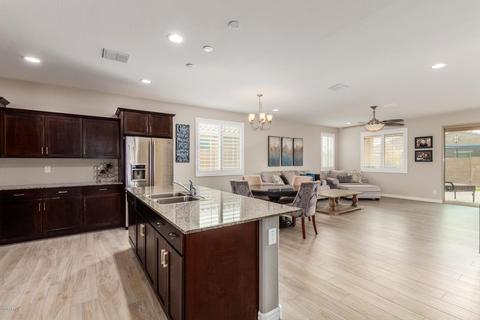 2757 E Cherry Hill Dr, Gilbert, AZ 85298 photo 2