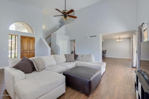 807 W Shellfish Dr, Gilbert, AZ 85233 photo 9