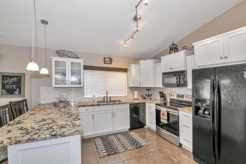 1918 E Cortez Dr, Gilbert, AZ 85234 photo 6