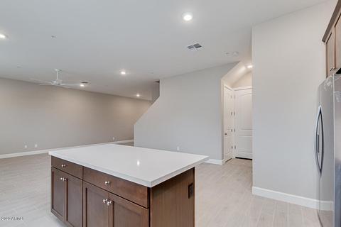 8976 N 8th Dr, Phoenix, AZ 85021 photo 7