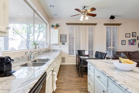 7516 E Odessa Cir, Mesa, AZ 85207 photo 13