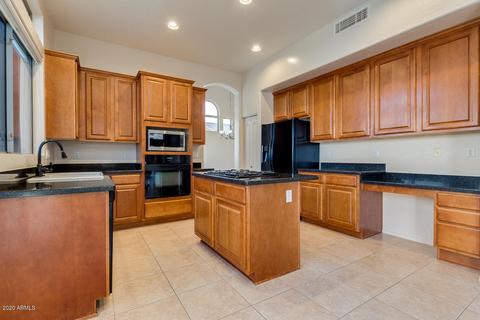7643 E Torrey Point Cir, Mesa, AZ 85207 photo 6