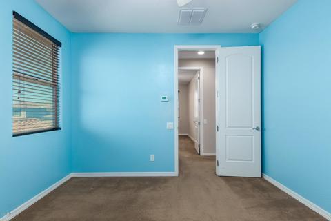 3725 E Matthew Dr, Phoenix, AZ 85050 photo 30