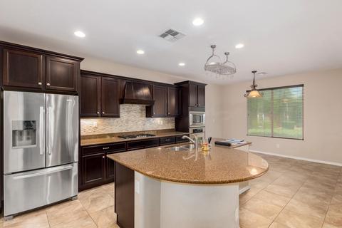 3725 E Matthew Dr, Phoenix, AZ 85050 photo 17