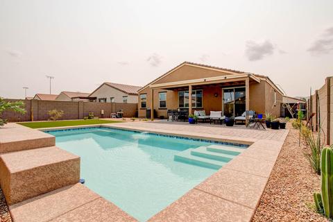 1806 E Grove St, Phoenix, AZ 85040