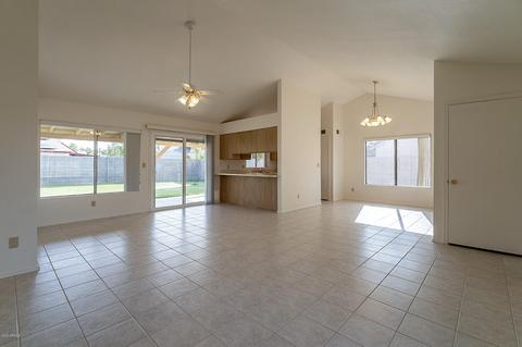 1051 E Sequoia Dr, Phoenix, AZ 85024 photo 2