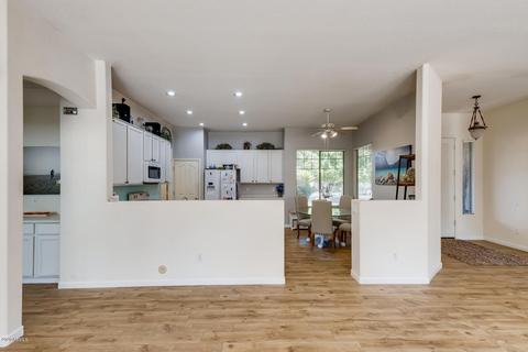 445 E Windsor Dr, Gilbert, AZ 85296 photo 8