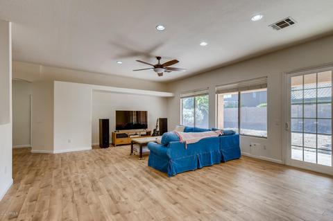445 E Windsor Dr, Gilbert, AZ 85296 photo 6