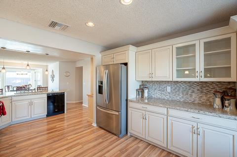 1017 E Morrow Dr, Phoenix, AZ 85024 photo 6