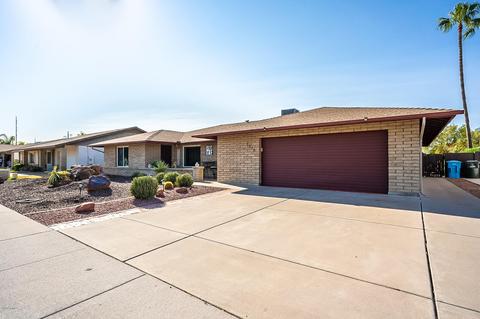 1017 E Morrow Dr, Phoenix, AZ 85024 photo 2
