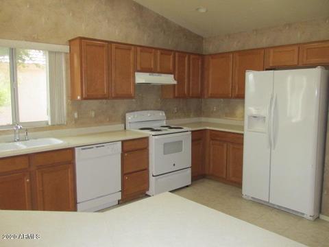 7929 E Hampton Ave, Mesa, AZ 85209 photo 3