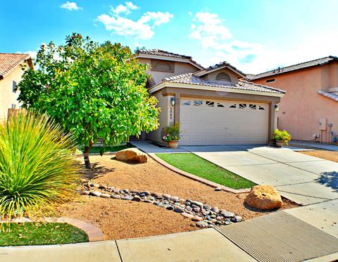 5045 E Holmes Ave, Mesa, AZ 85206 photo 2